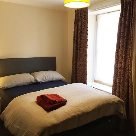 Gorgeous 3 Bedroom Dunbar Serviced Apartment מראה חיצוני תמונה