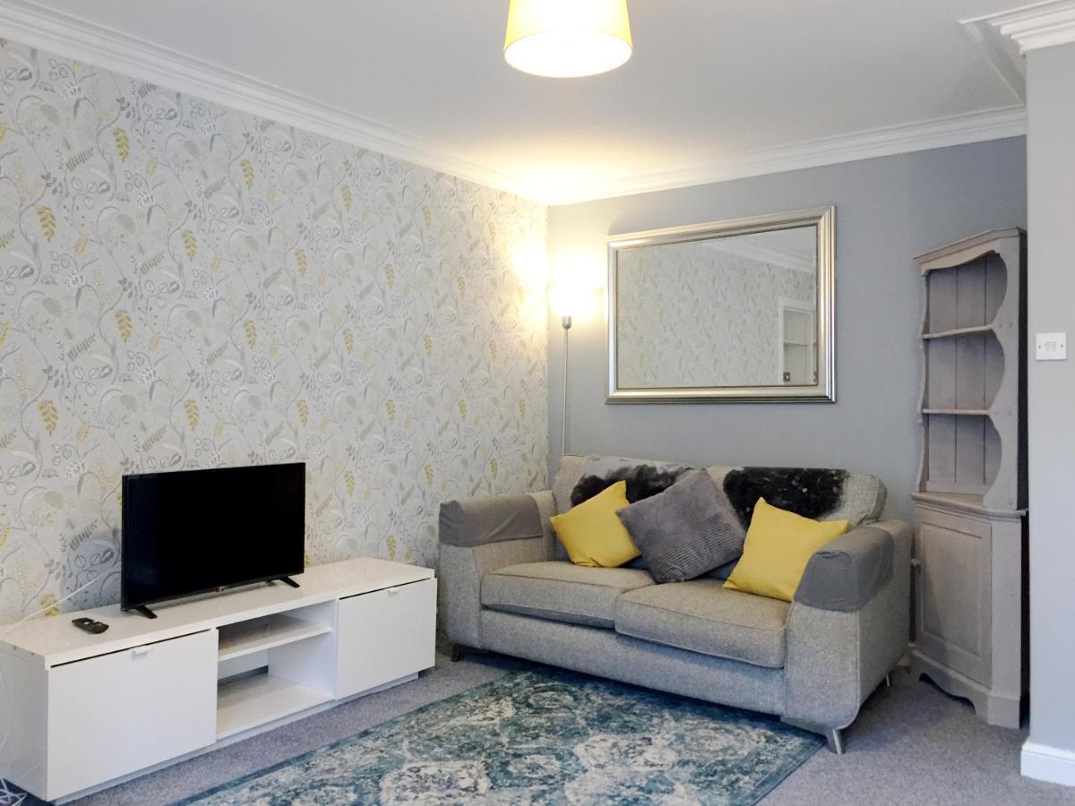 Gorgeous 3 Bedroom Dunbar Serviced Apartment מראה חיצוני תמונה